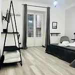 Bibi Rooms And Suite